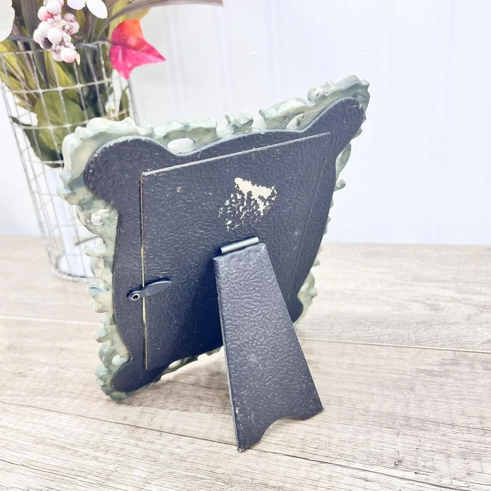 Vintage Decorative Picture Frame‎ 3 x 5 inches